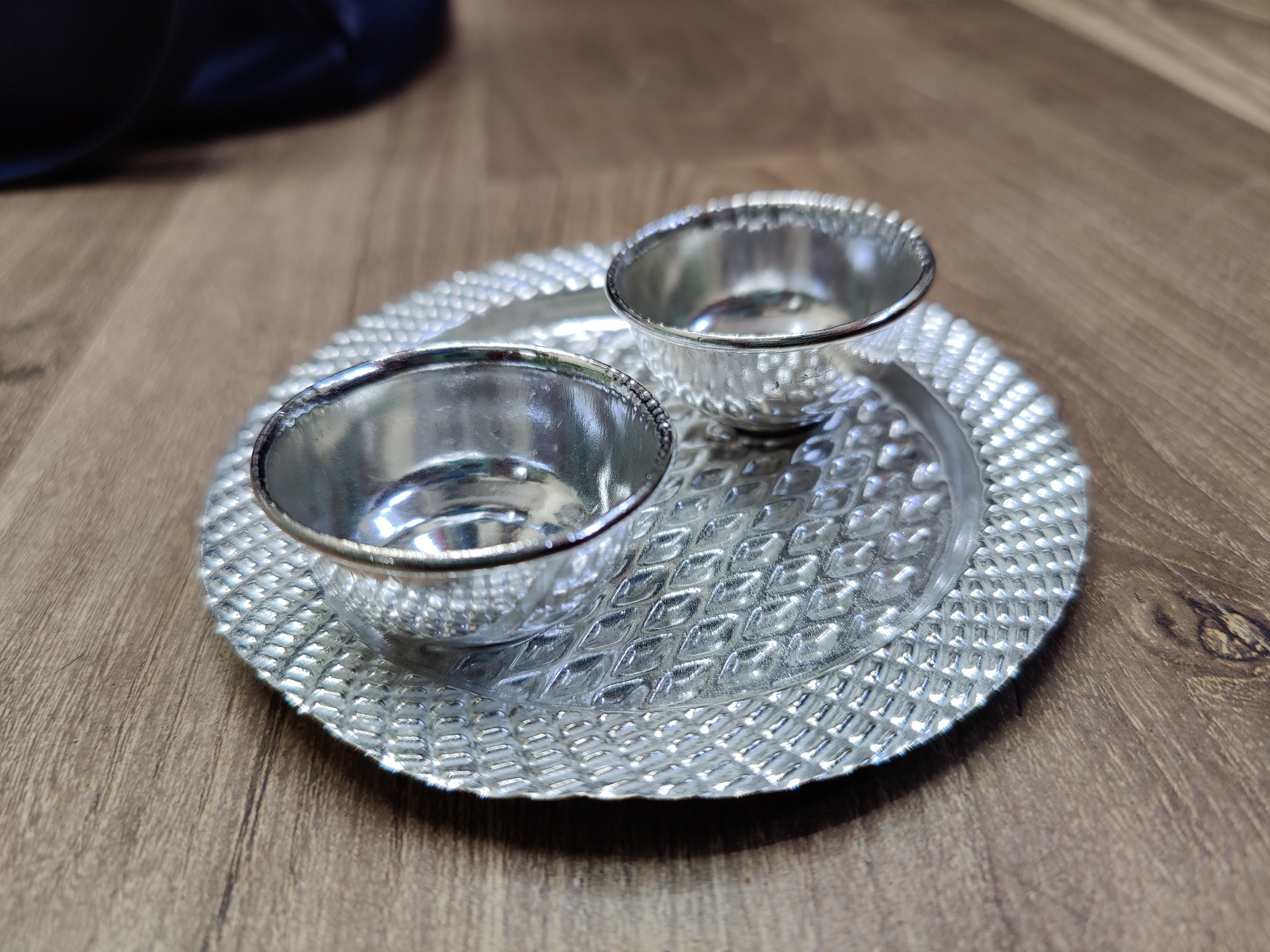 G S Kum Kum Platter 4"