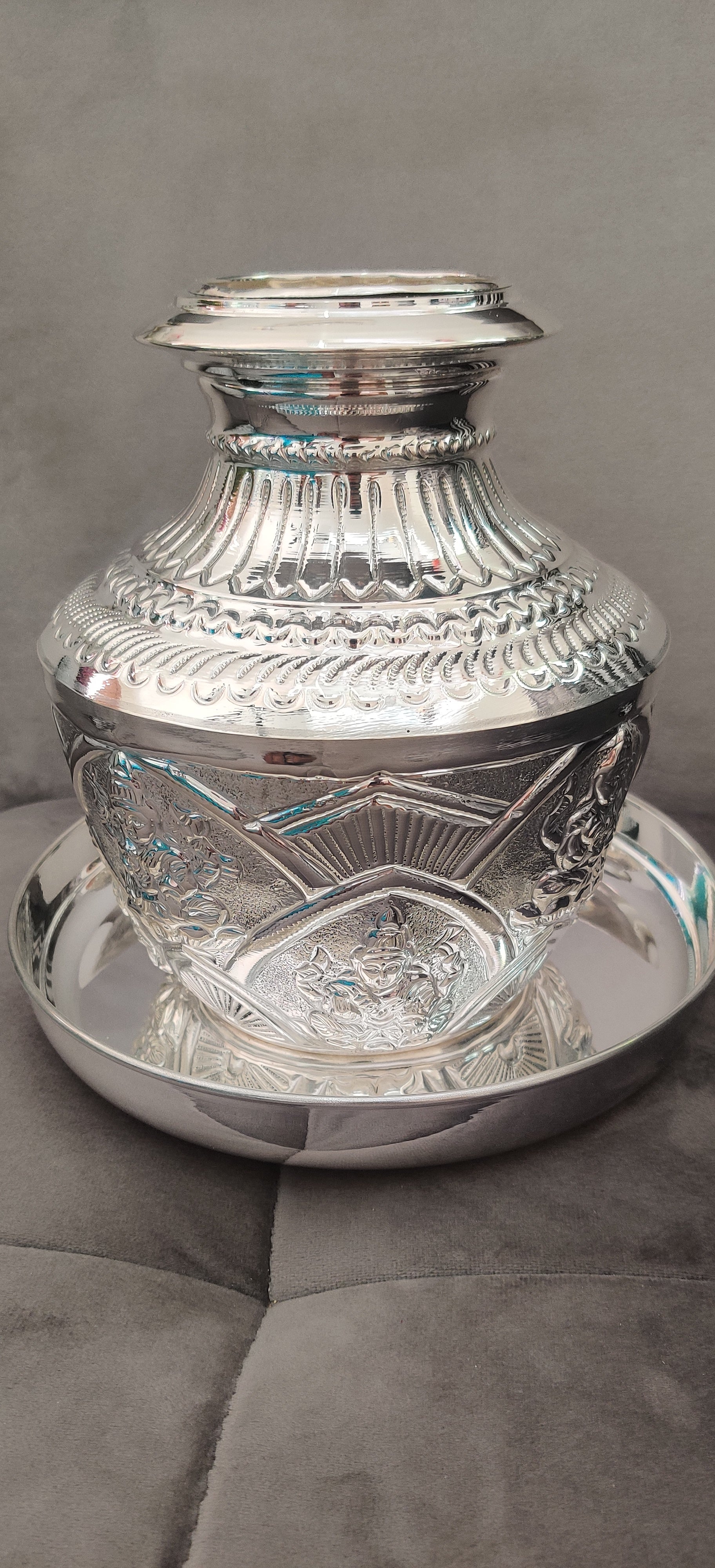 German Silver 8.5 " Astalakshmi Design Kodapana With Plate
