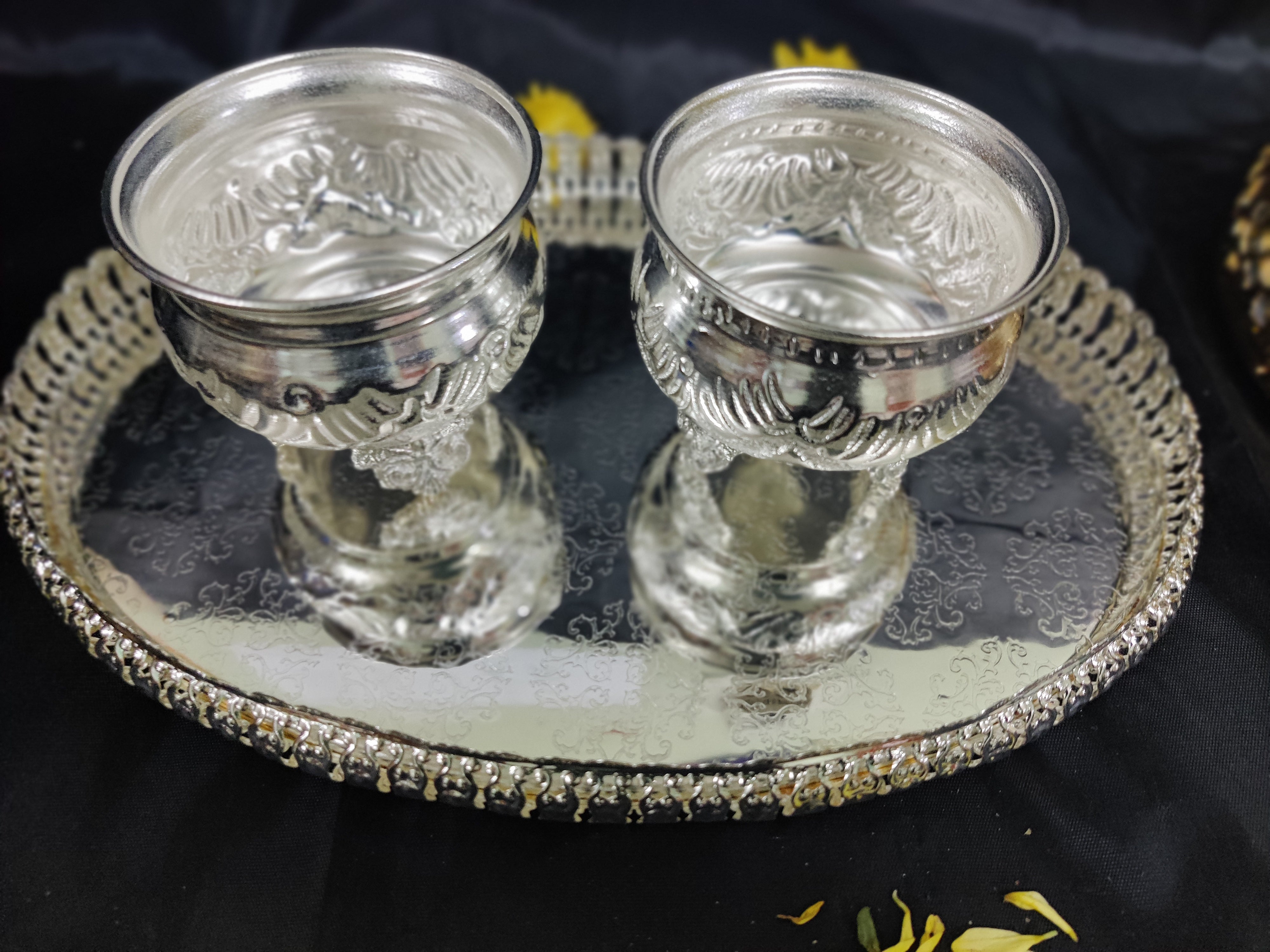 Imported Oval Tray With German Silver 3" Leaf Leg Bowls