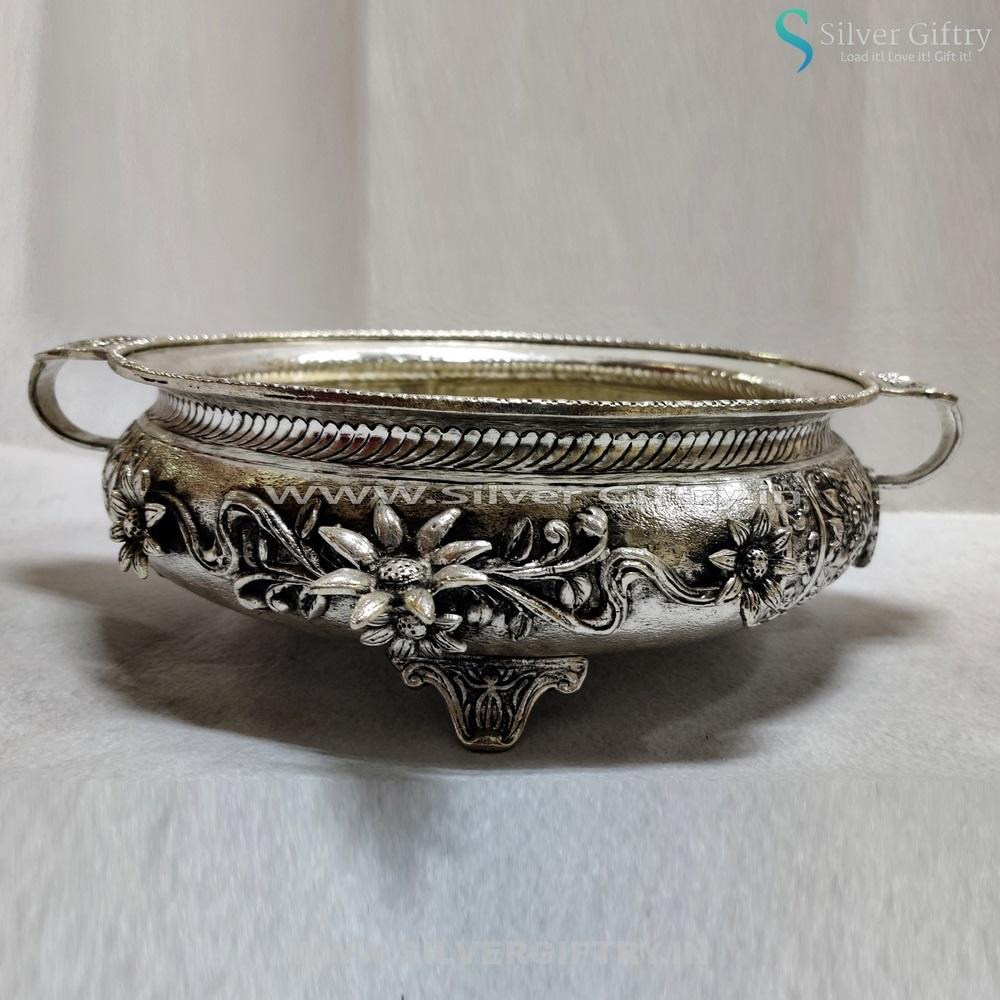 Antique 12" Urli With Handle | Silver Giftry | SGT20K060