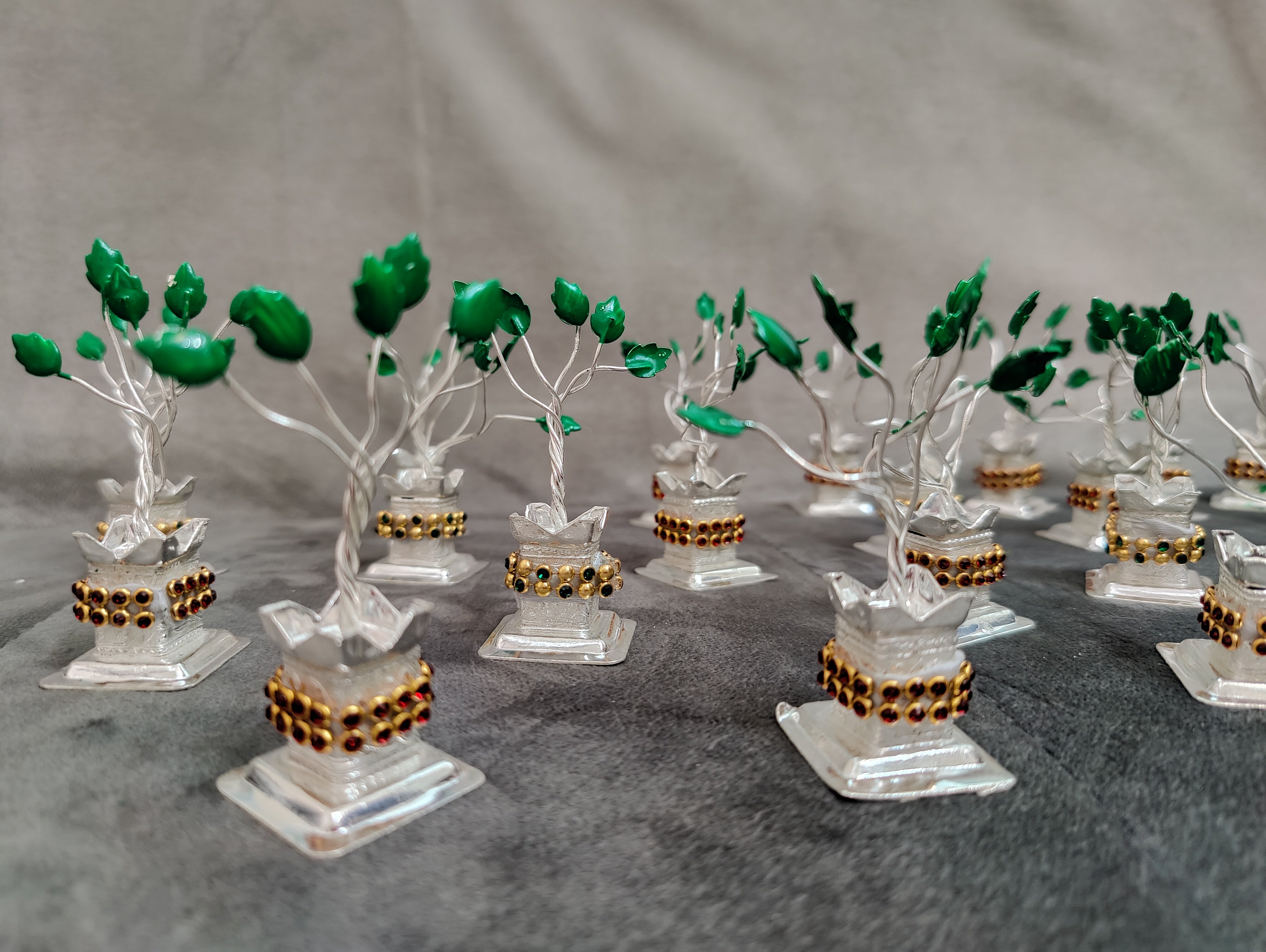 GS Krishna TULSI Miniatures (Pack of 20pcs)