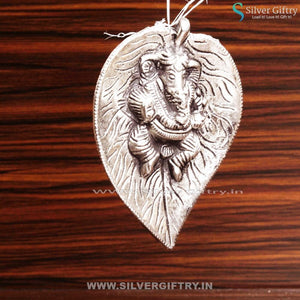 Black Metal Ganesh Hanging Medium | Silver Giftry | SGT20K106