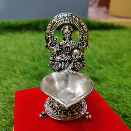 GS Antique Gajalakshmi Deepam 3.5 Silver Giftry
