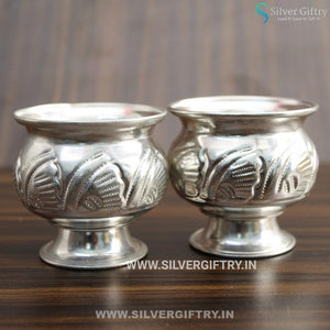 German Silver Dasaya Bowl Pair With Stand (small) | Silver Giftry | SGT20K220
