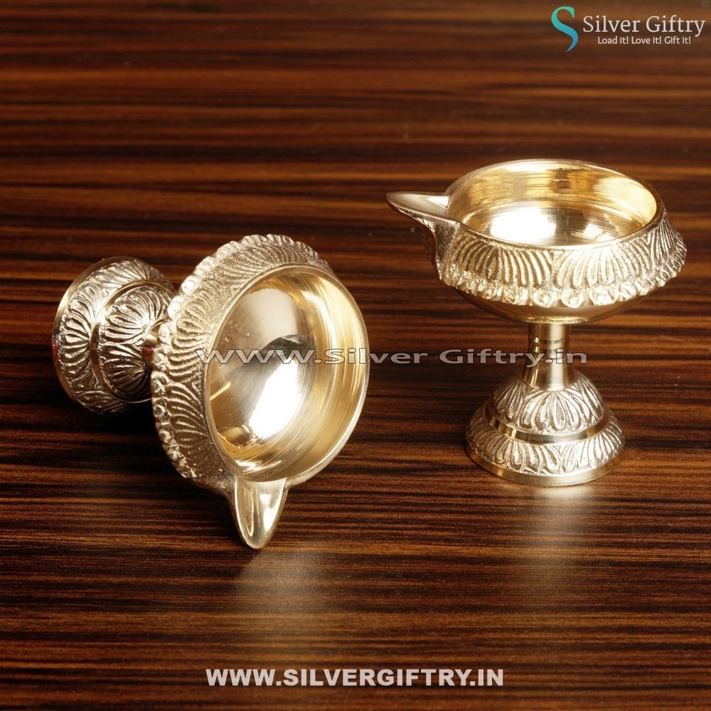 Kubera Deepa With Stand Pair | Silver Giftry | SGT20K398
