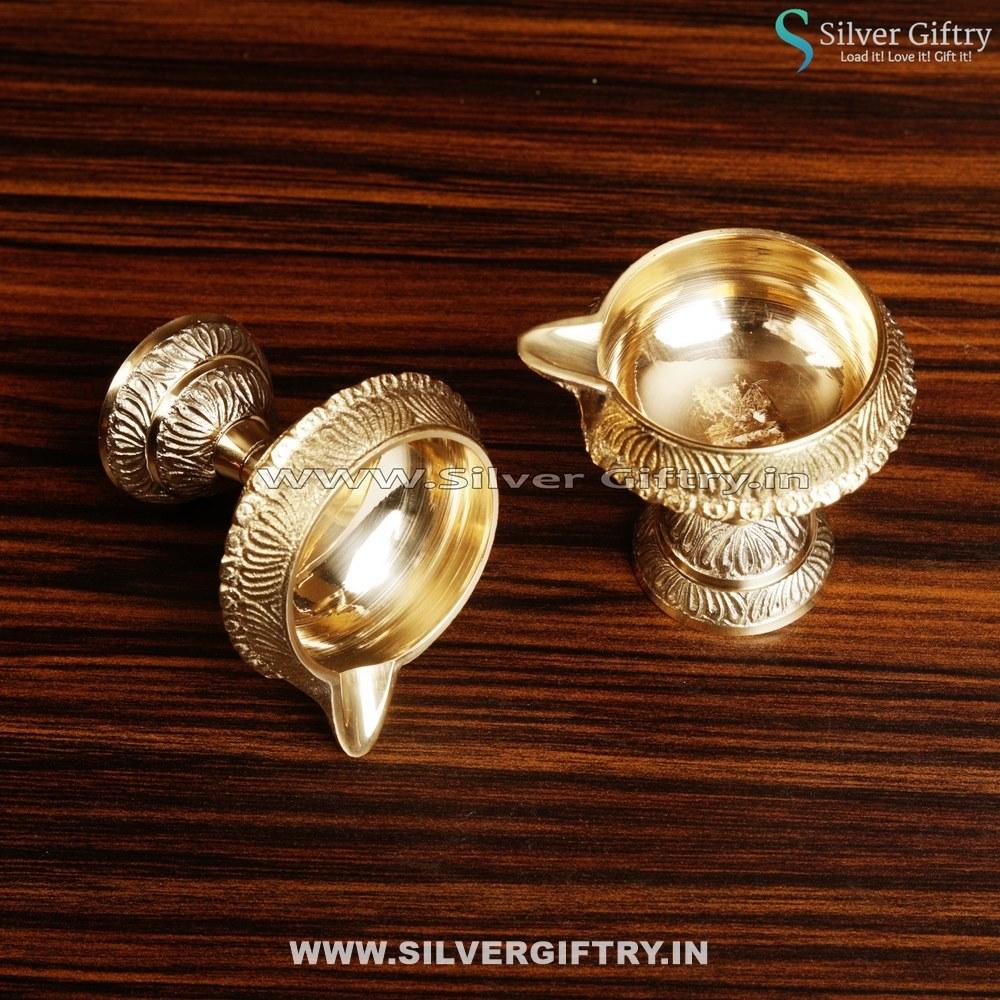 Kubera Deepa With Stand Pair | Silver Giftry | SGT20K398
