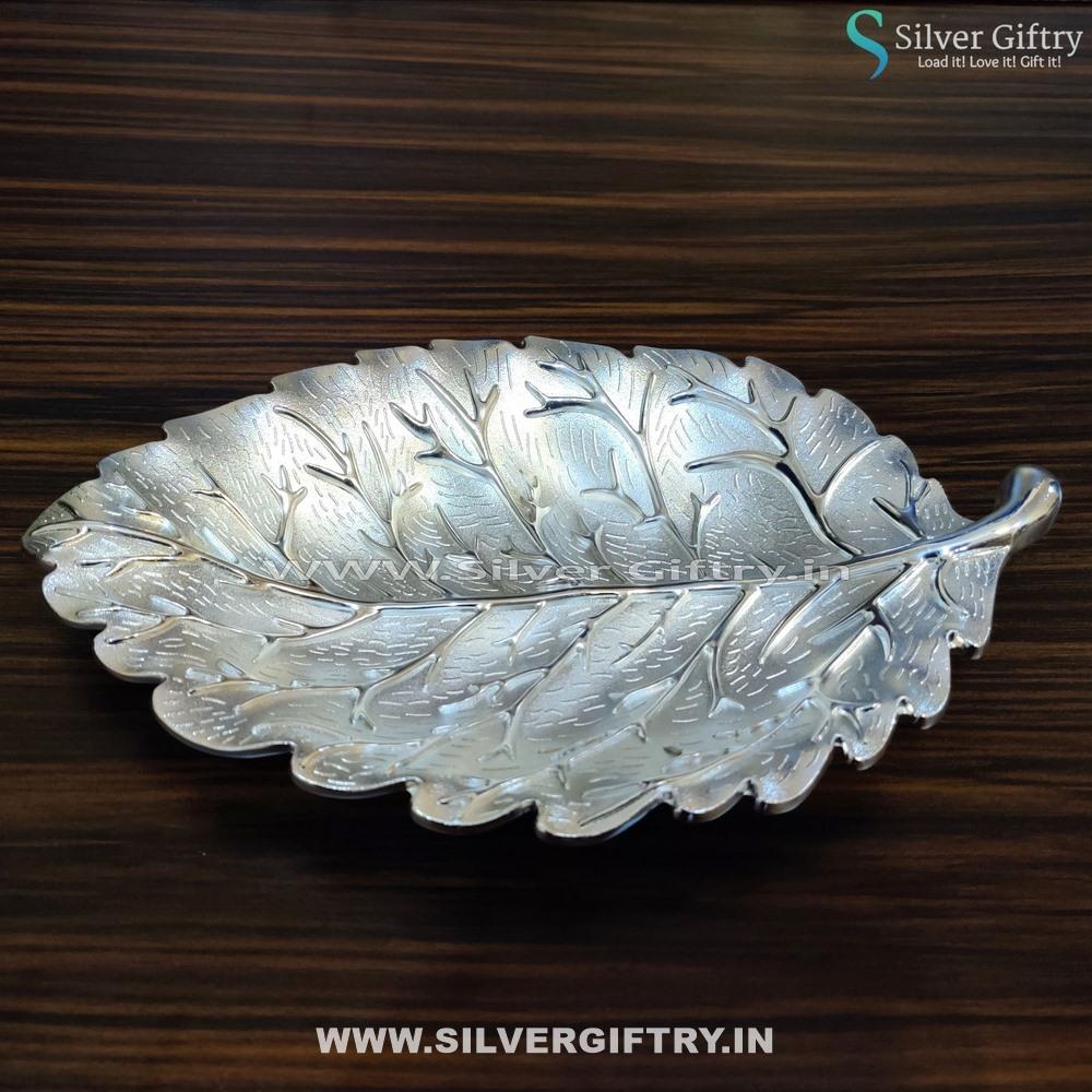 Leaf Plate 9" | Silver Giftry | SGT20K407