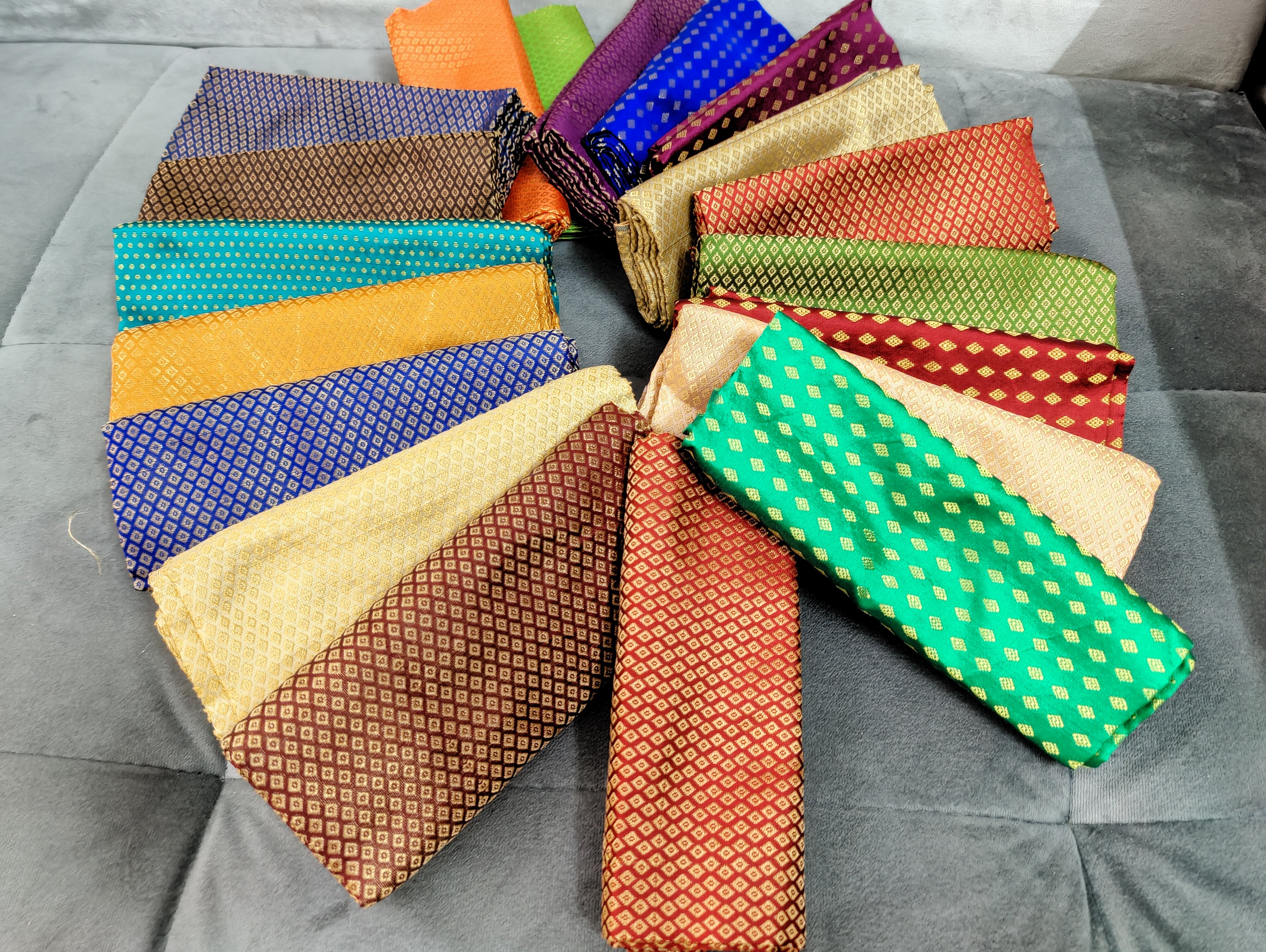 Blouse Piece Combo (Pack of 20 pcs)