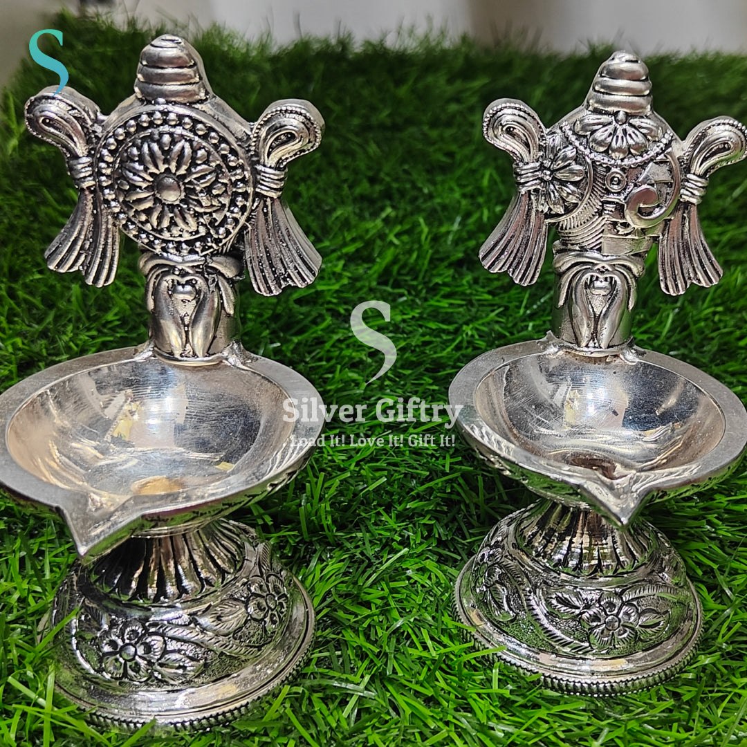 Antique shanku and chakra diya 5 pair Silver Giftry
