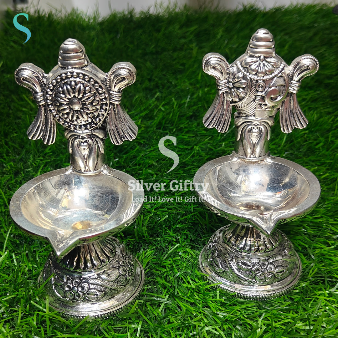 Antique shanku and chakra diya 5"pair
