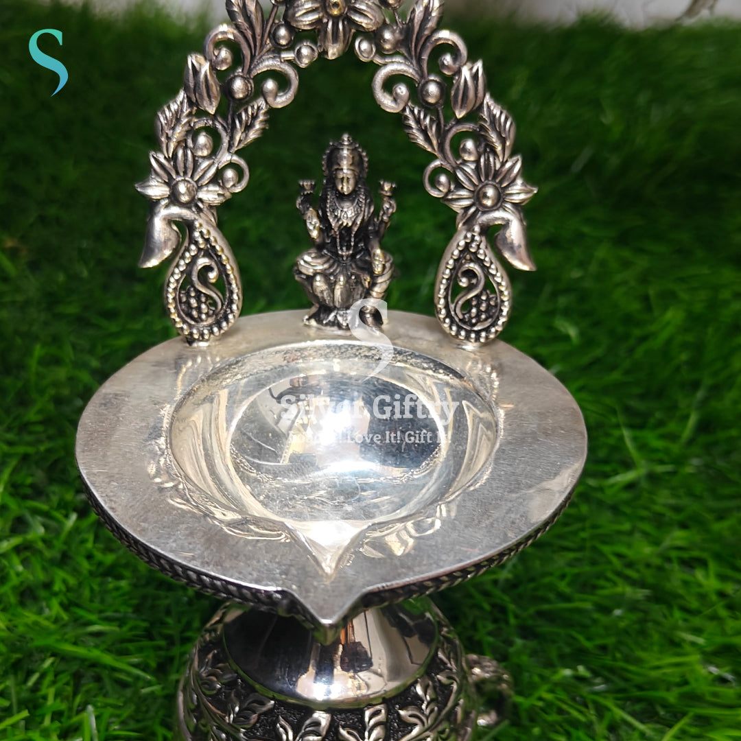 Antique Lakshmi kamakshi 6" Floral Arch