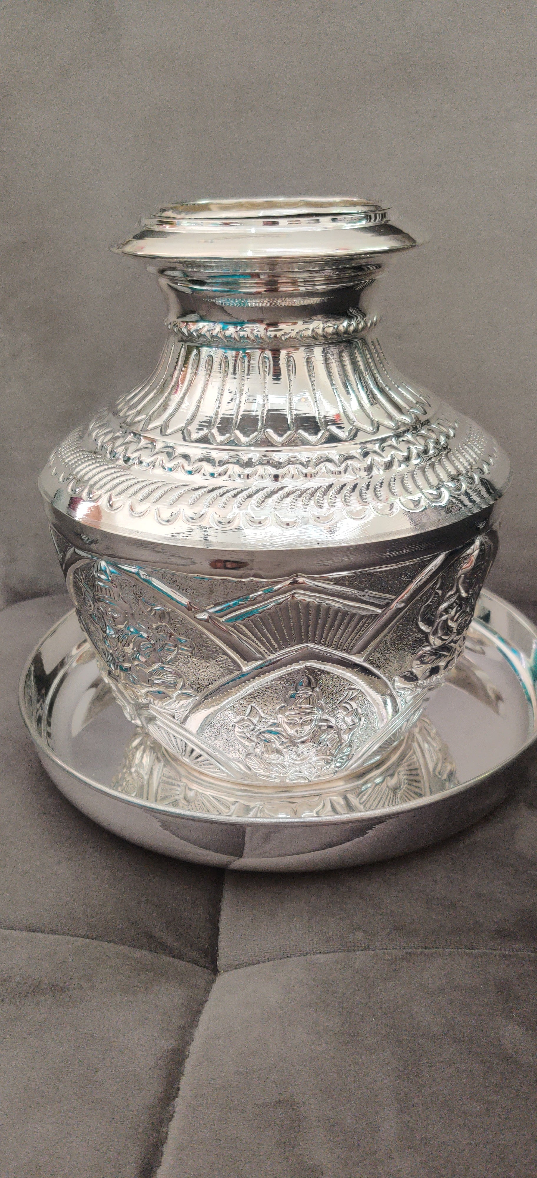 German Silver 8.5 " Astalakshmi Design Kodapana With Plate
