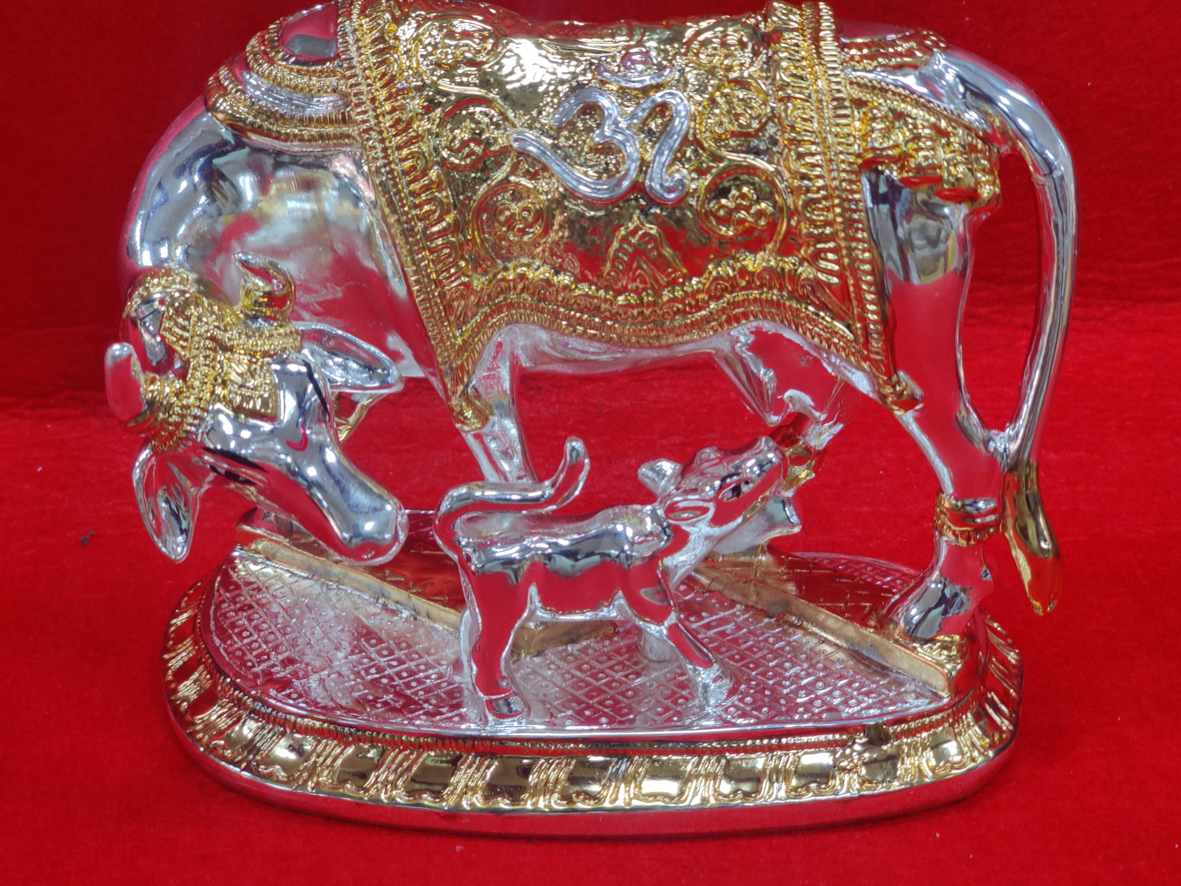 5" Cow and Calf 24kr Coated