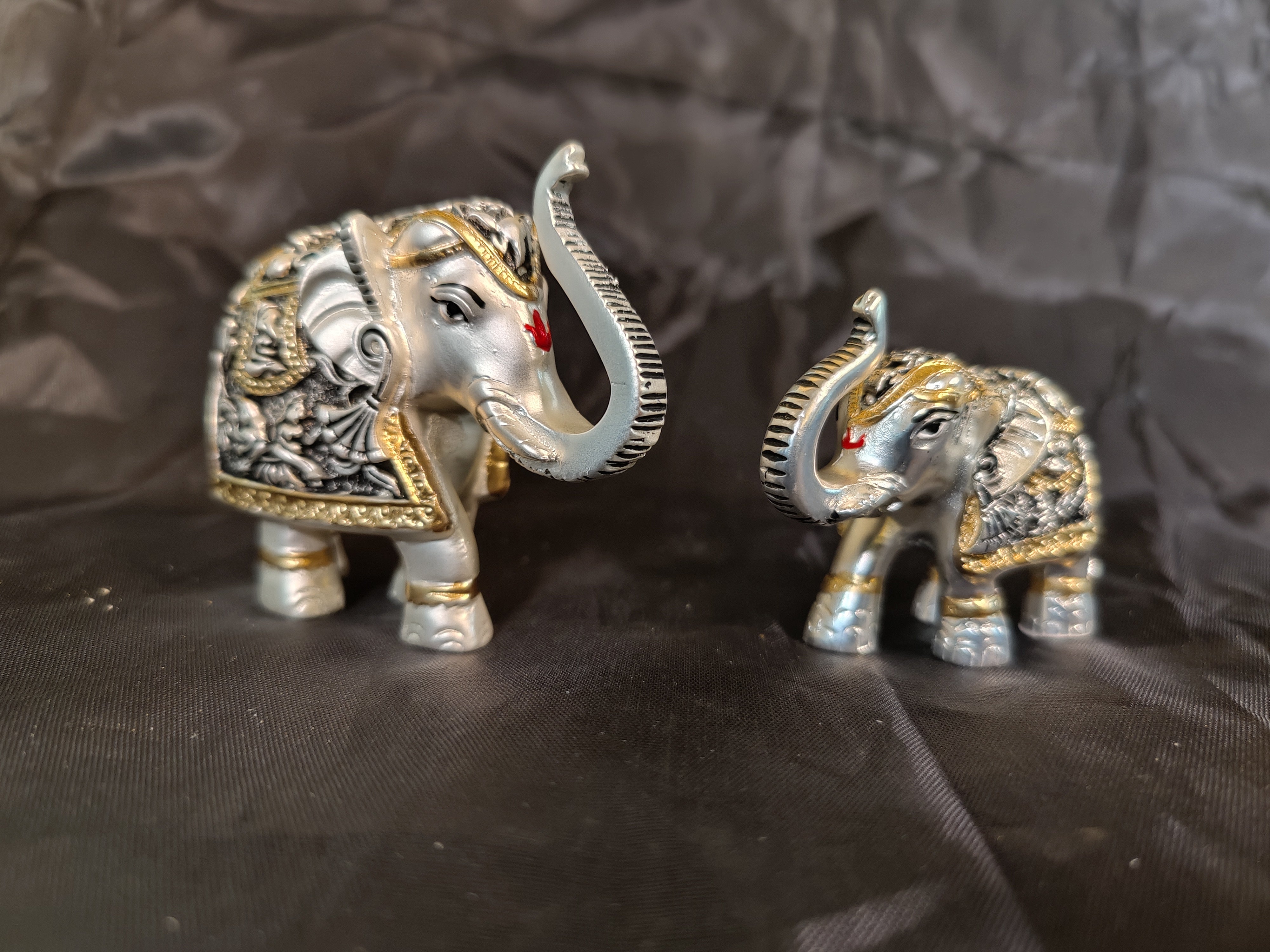 Pearl Finish Elephants 3" Pair