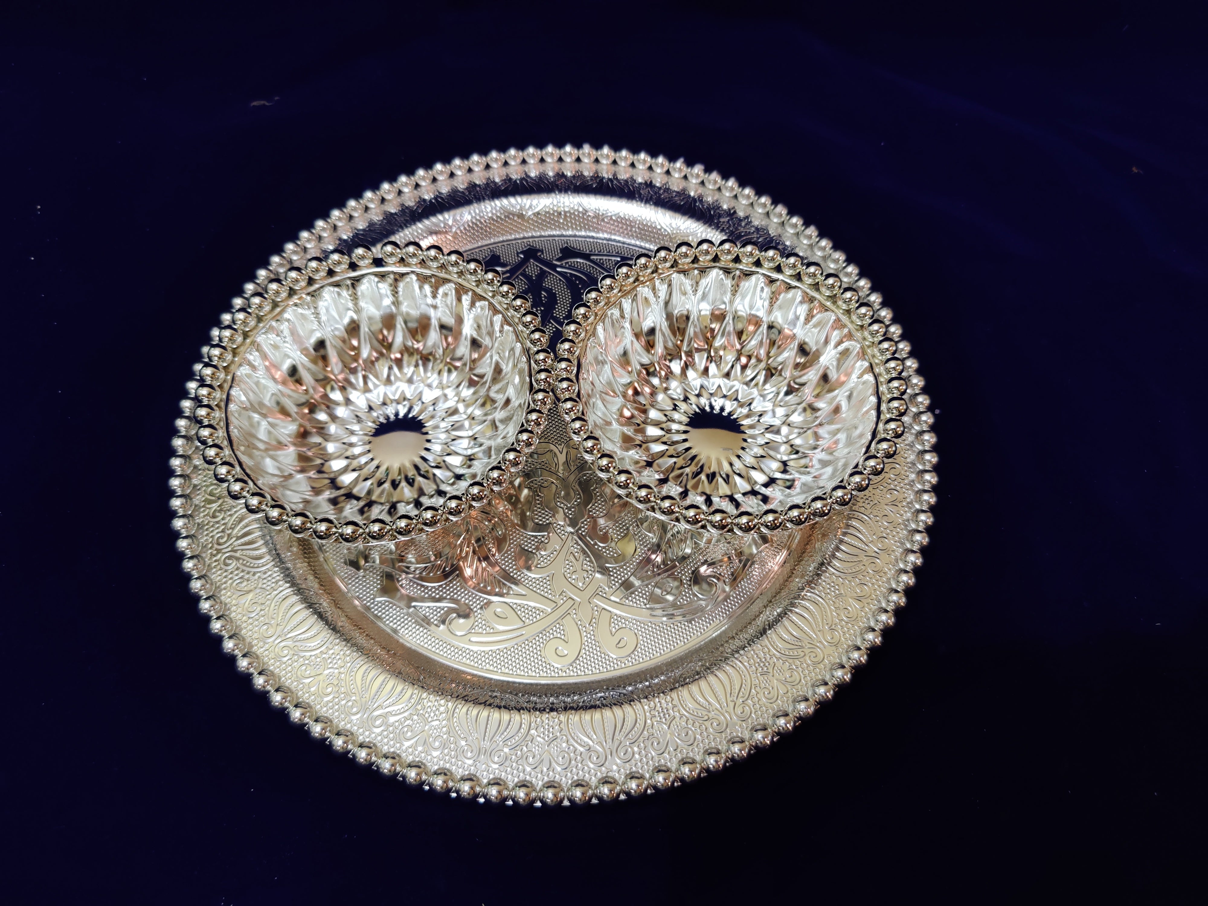 Imported German Silver Pearl Tray With Bowls