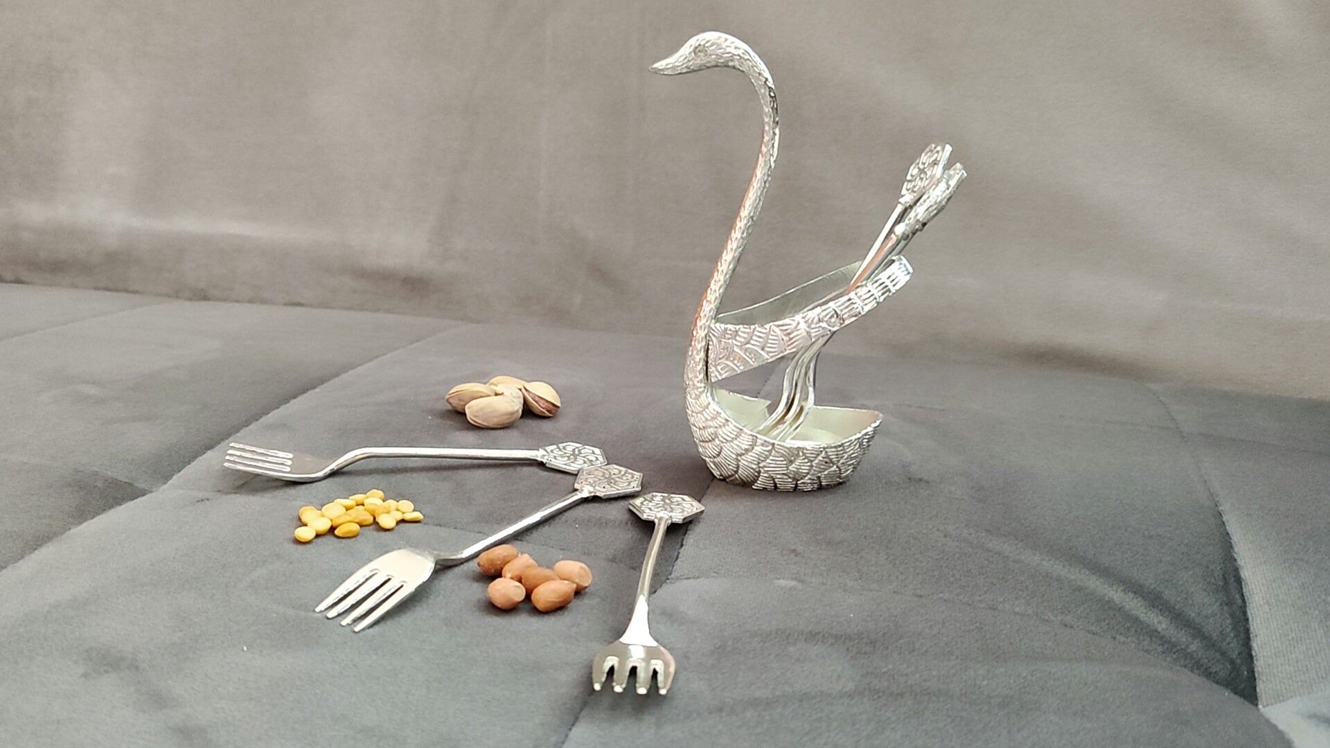 German silver washable swan fork stand