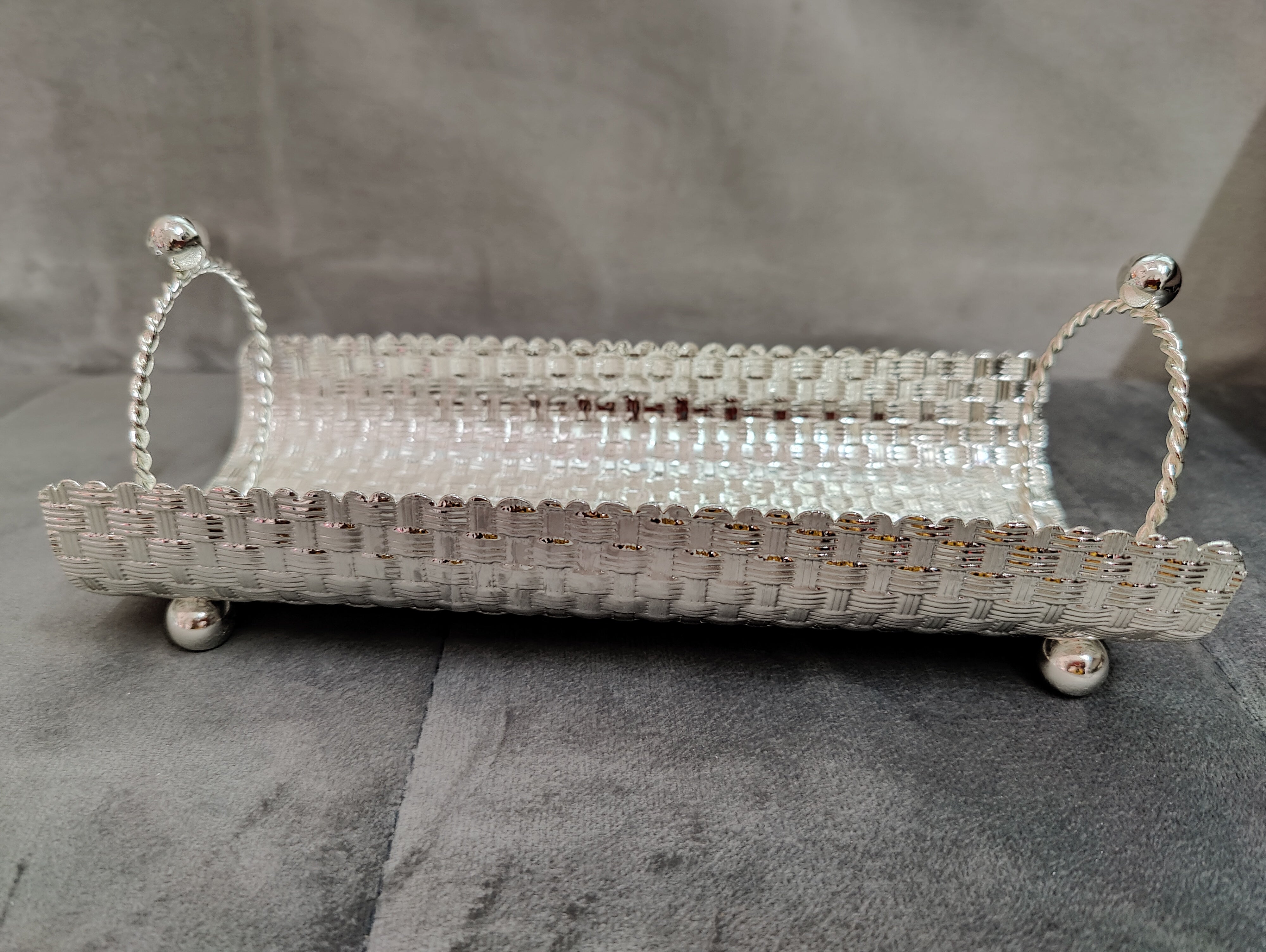 Imported GS Dryfruit Tray 9"