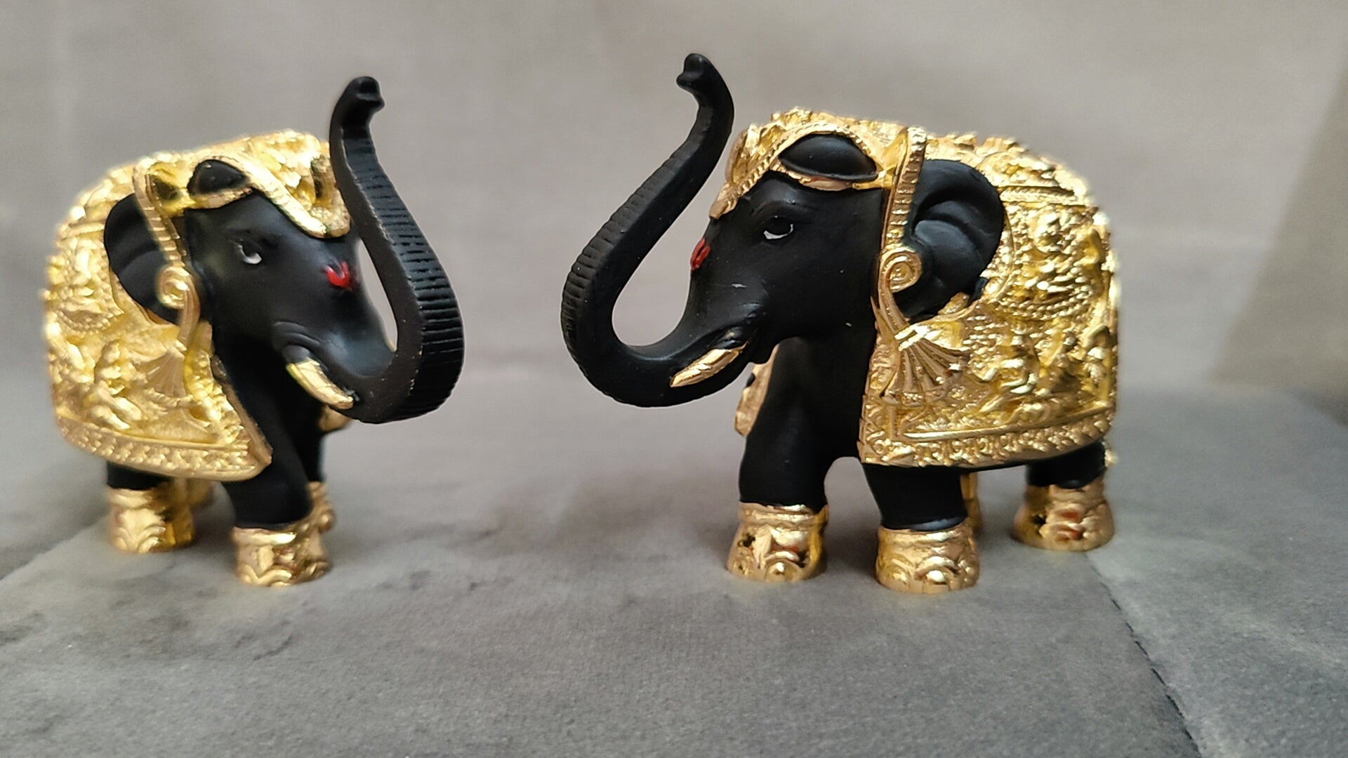 Black Gold Coated Elephant 3" Pair