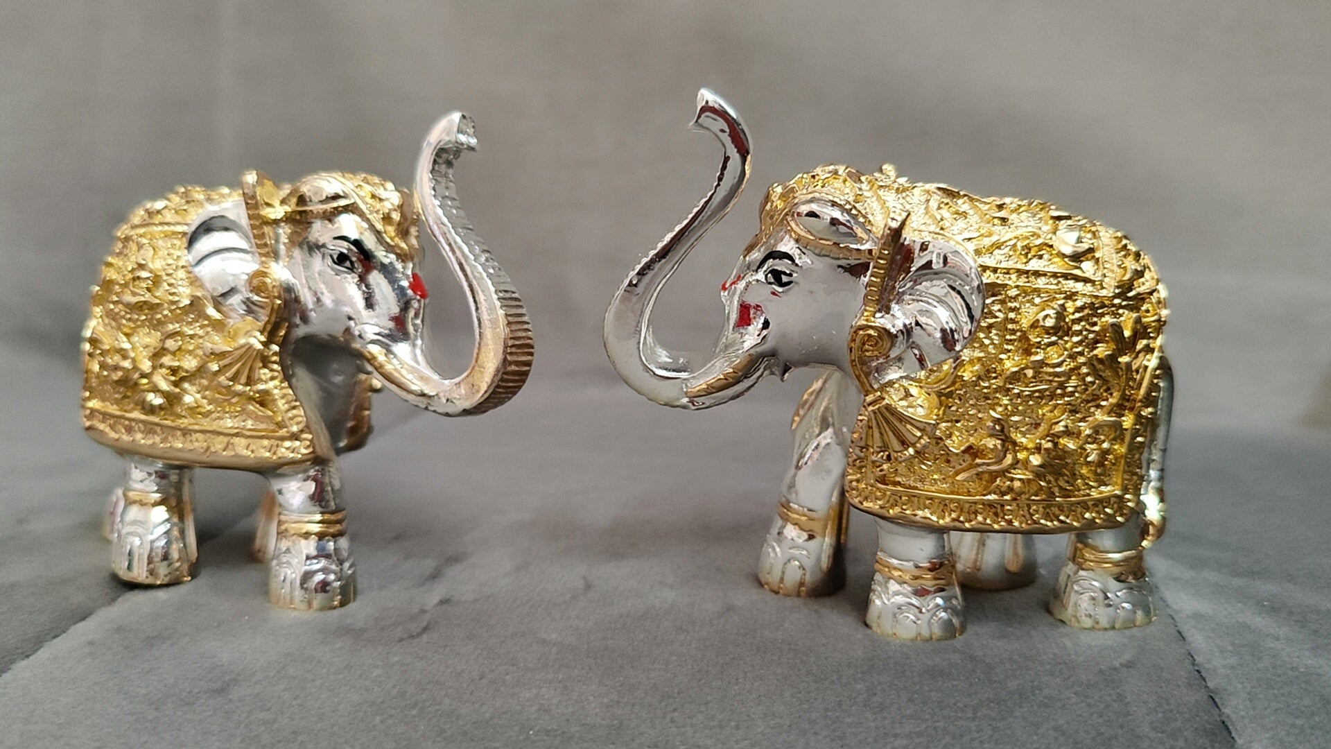 Gold and Silver Coated Elephant 3" Pair