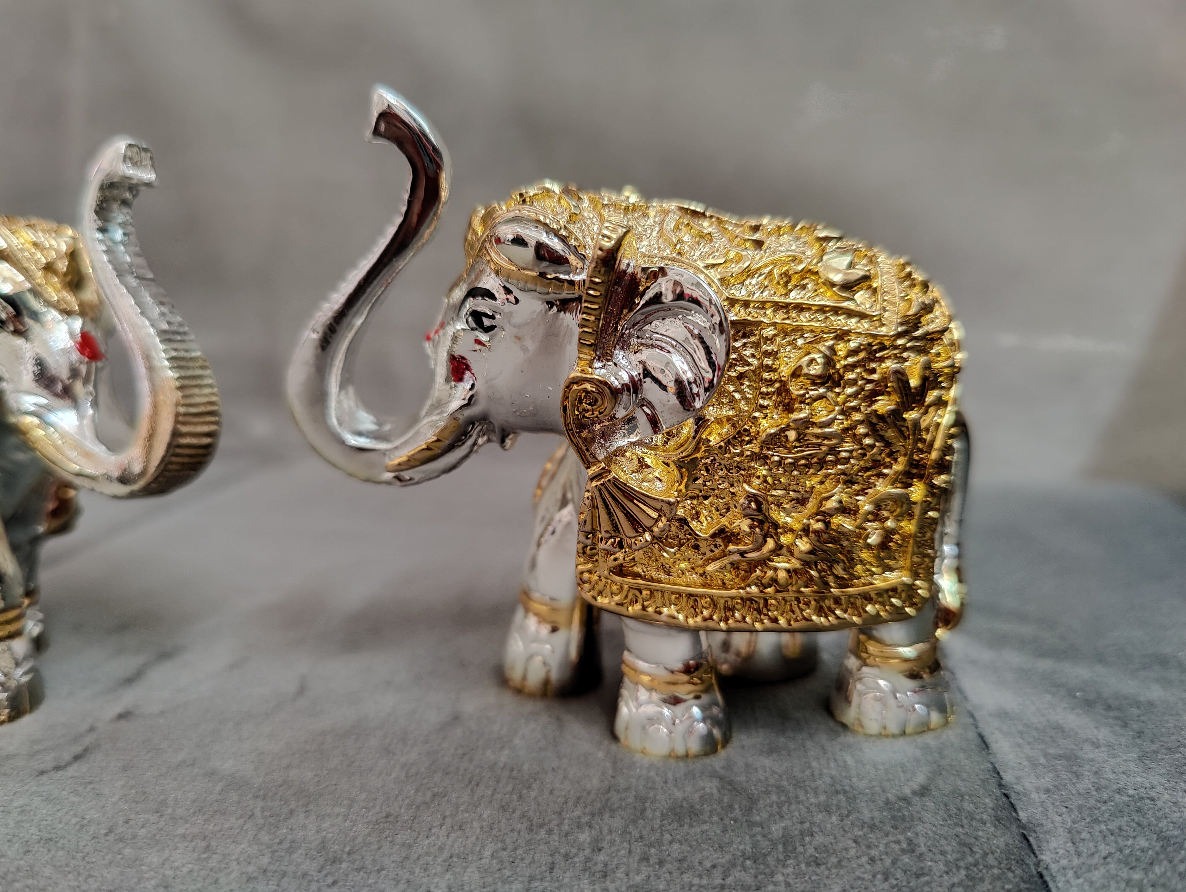 Gold and Silver Coated Elephant 3" Pair