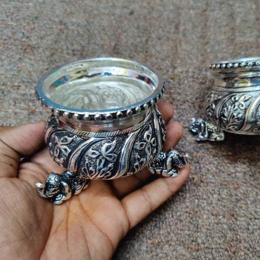 GS Antique Elephant Leg Kum Kum Bowls Pair 3"