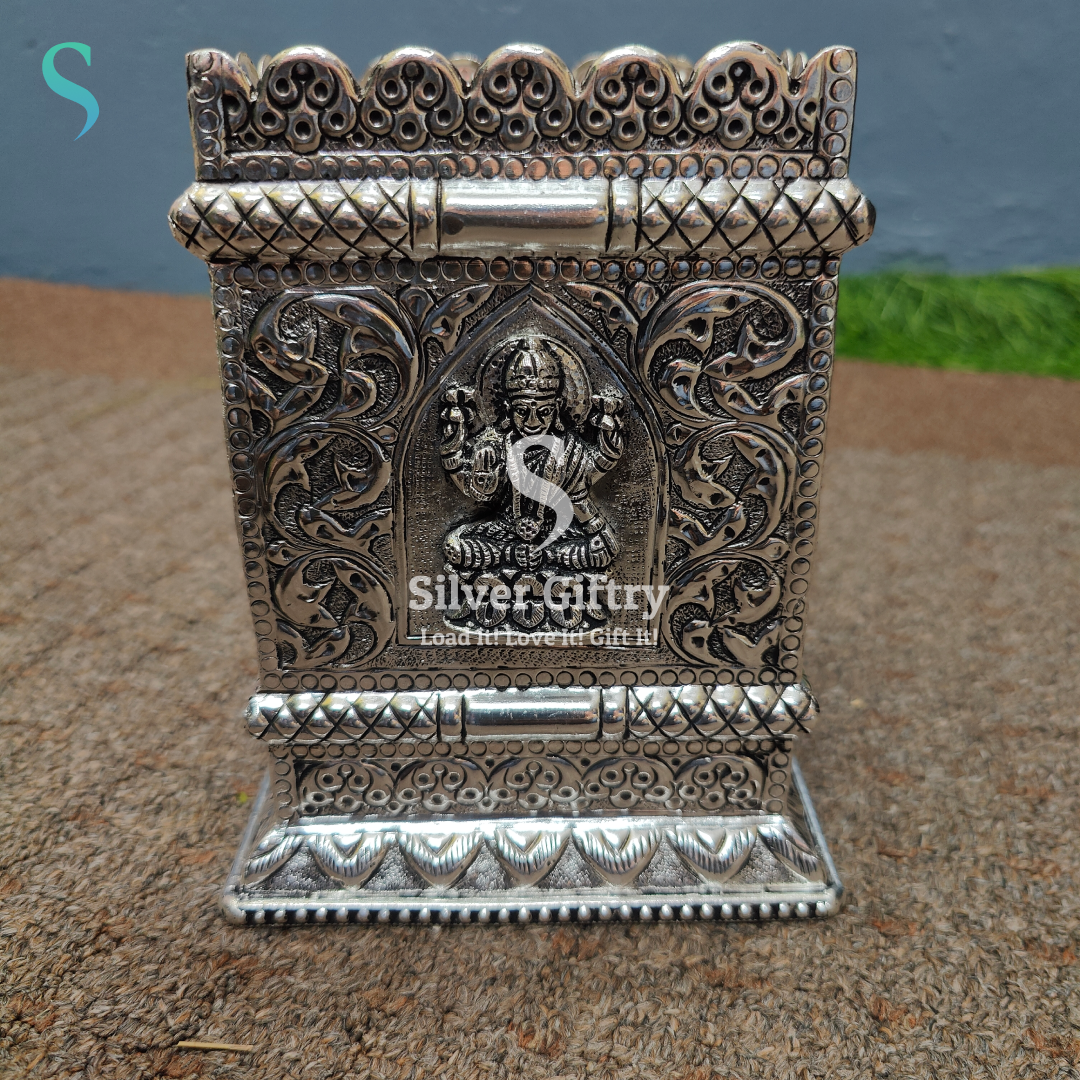 GS Antique Lakshmi Design Tulsi Pot 6/4"
