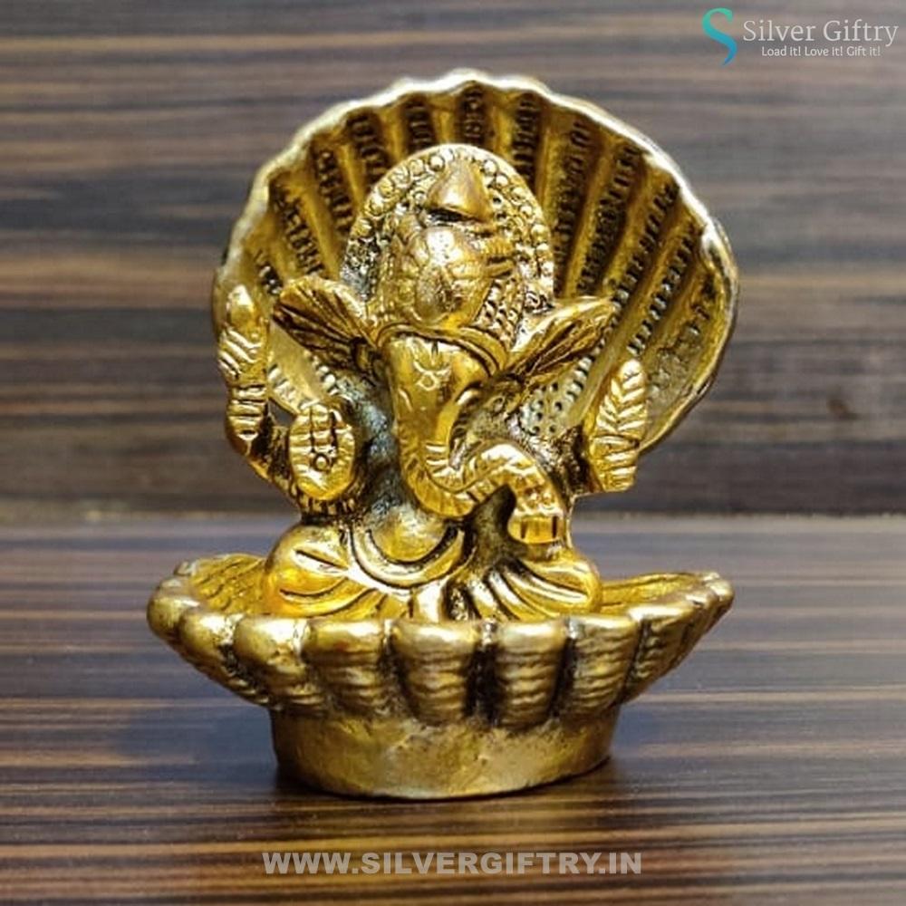 Cute Shell Ganesh 4" Idol | Silver Giftry | SGT20K142