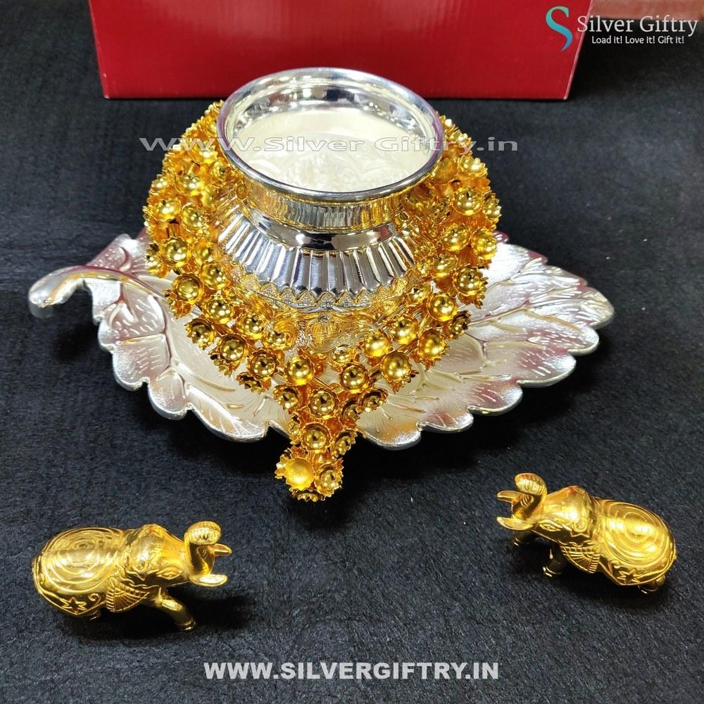 Imported Leaf Plate 4" Kalsha Mala Elephants Kumkum Dabbi | Silver Giftry | SGT20K378