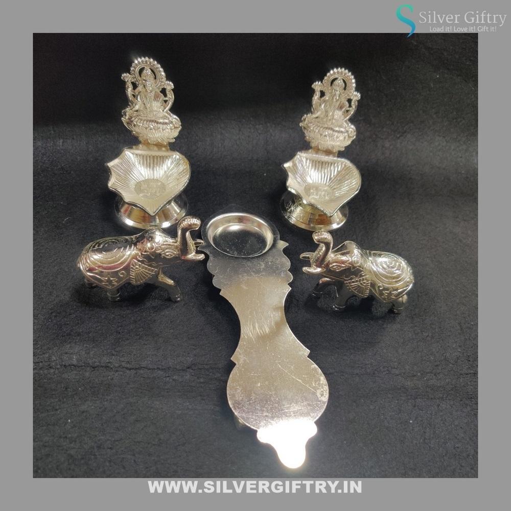 Lakshmi Diya Combo | Silver Giftry | SGT20K403