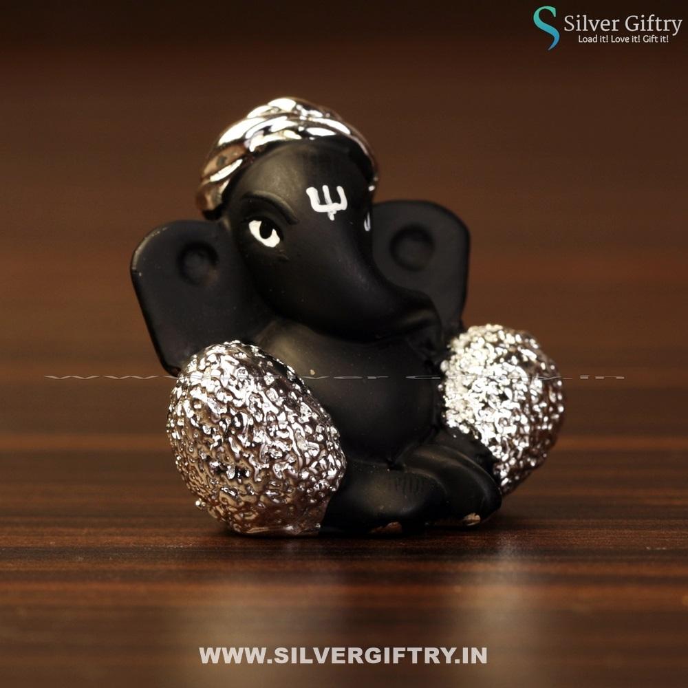 Pure Silver Cute Baby Ganesha 1 inch | Silver Giftry | SGT20K446