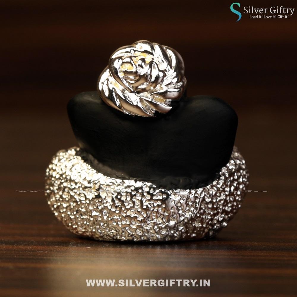 Pure Silver Cute Baby Ganesha 1 inch | Silver Giftry | SGT20K446