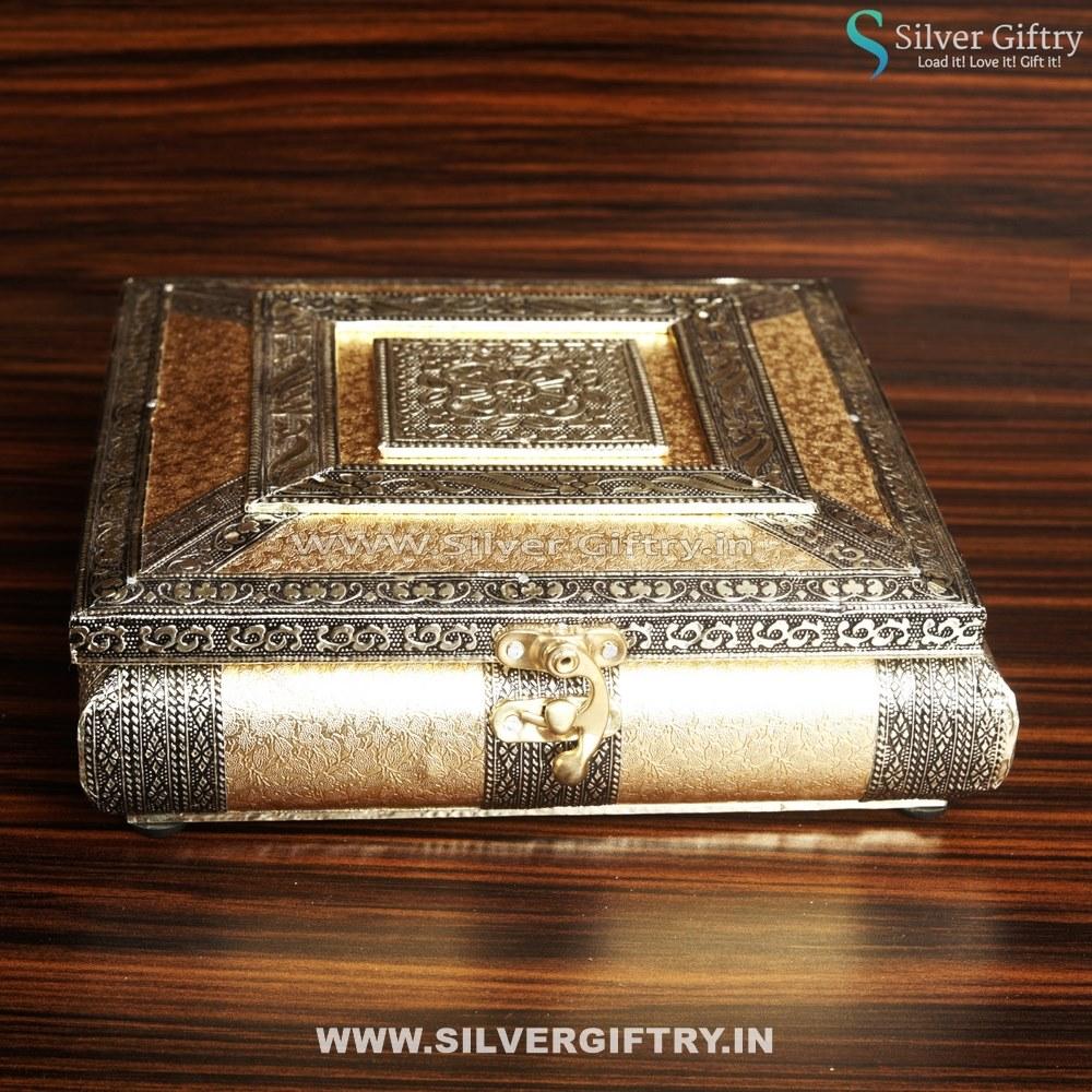 Rajwadi Dry Fruit Box | Silver Giftry | SGT20K459
