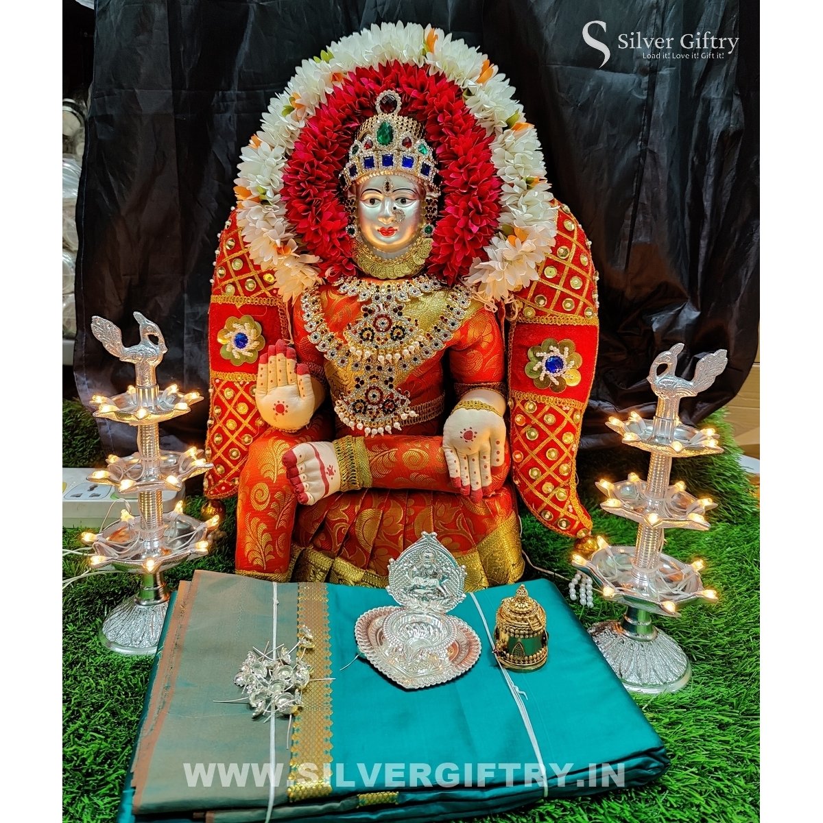 Varmahalakshmi Festival Lakshmi Set | Red | Silver Giftry | SGT20K634